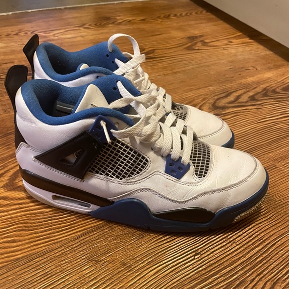 COPY - Jordan 4 Motorsport - Picture 1 of 4